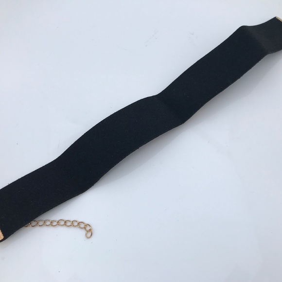 Women Choker Necklace Black Velvet With Buckle - Picture 3 of 8